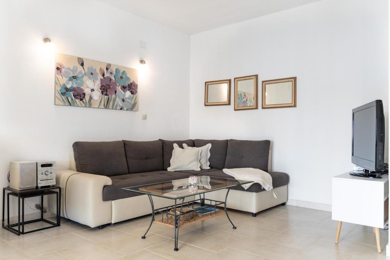 Apartments Siesta Сумартін Екстер'єр фото