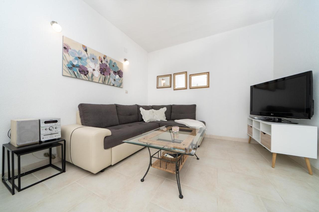 Apartments Siesta Сумартін Екстер'єр фото