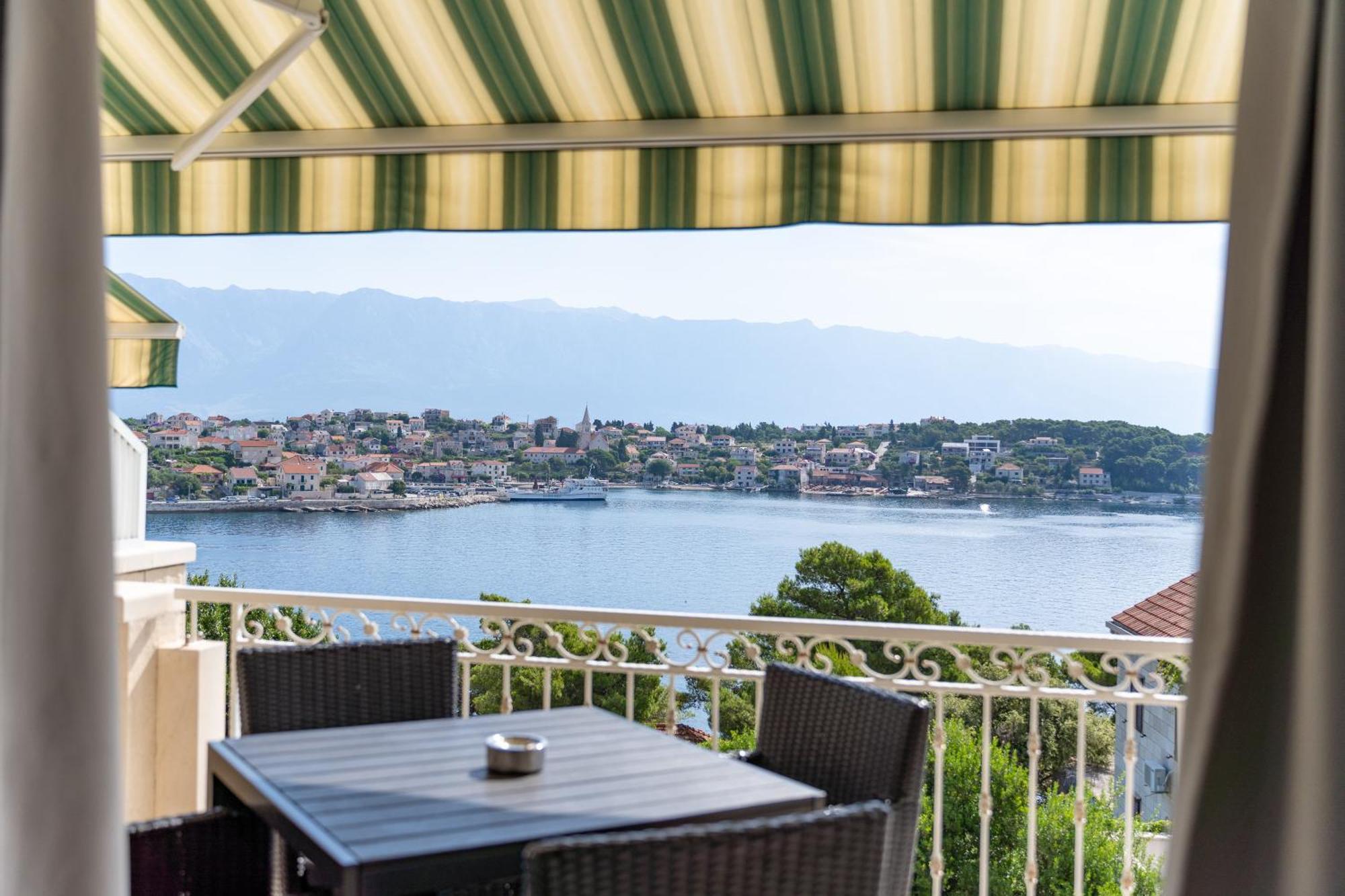 Apartments Siesta Сумартін Екстер'єр фото